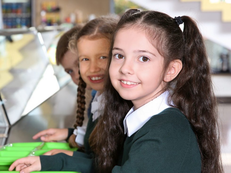   - グリーンハウス、海外１日20万食へ (2026.3.16)